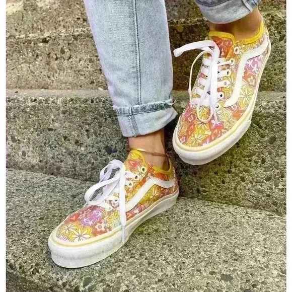 VANS Shoes - Vans Old Skool Tapered Psychedelic Resort Passion Fruit Shoes Women's 5.5 Boho